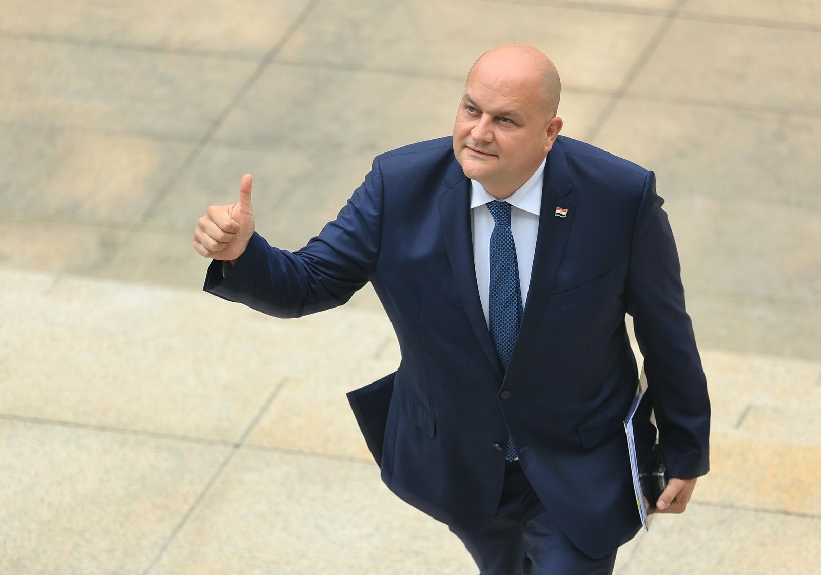 Šušnjar: Poskupljenje struje i grijanja ide u dvije faze