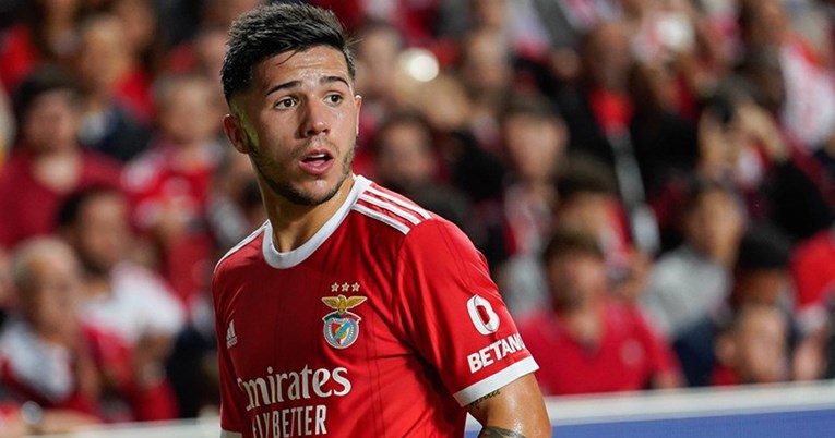 Record: Chelsea nudi 90 milijuna eura i tri igrača za Enza. Benfica je i to odbila