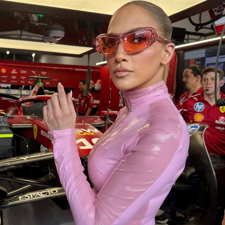 "Genijalno": Manikura Jennifer Lopez je osvojila Instagram