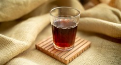 Tri zdravstvene dobrobiti čaja od đumbira zbog kojih bismo ga trebali češće piti