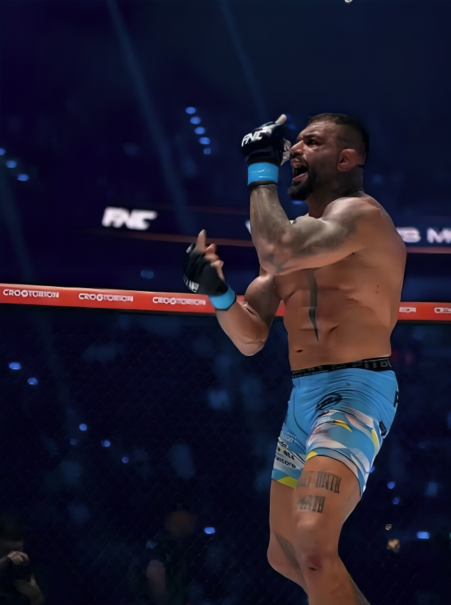 VIDEO Moeil nakon gušenja Vitasovića pokazivao srednji prst publici