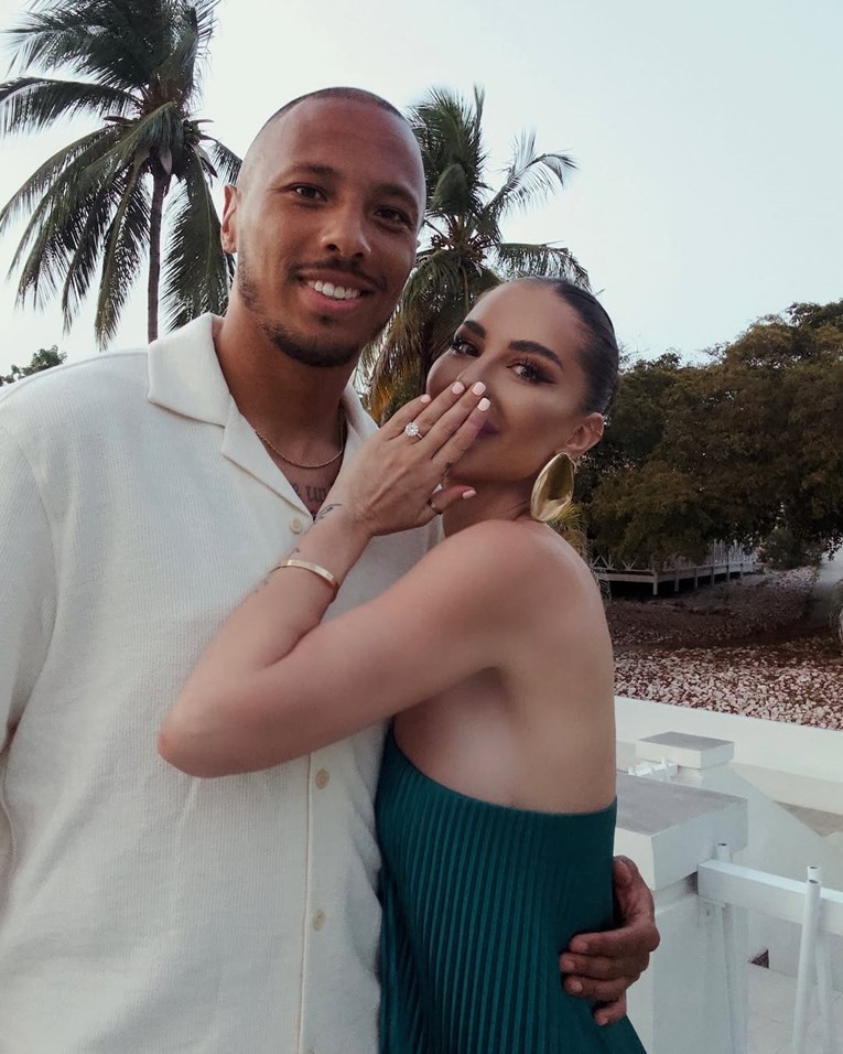 Popularna srpska influencerica Zorannah zaručila se s nizozemskim nogometašem