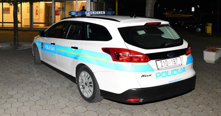 Pijana vozačica kod Čakovca oštetila tri parkirana auta