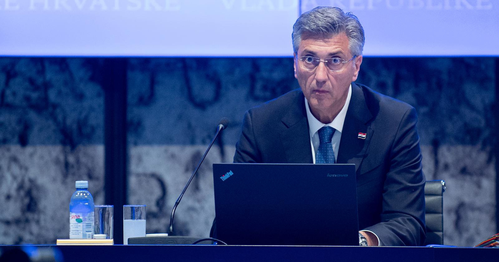 Nova anketa: HDZ i SDP pali, Milanović ostao najpopularniji