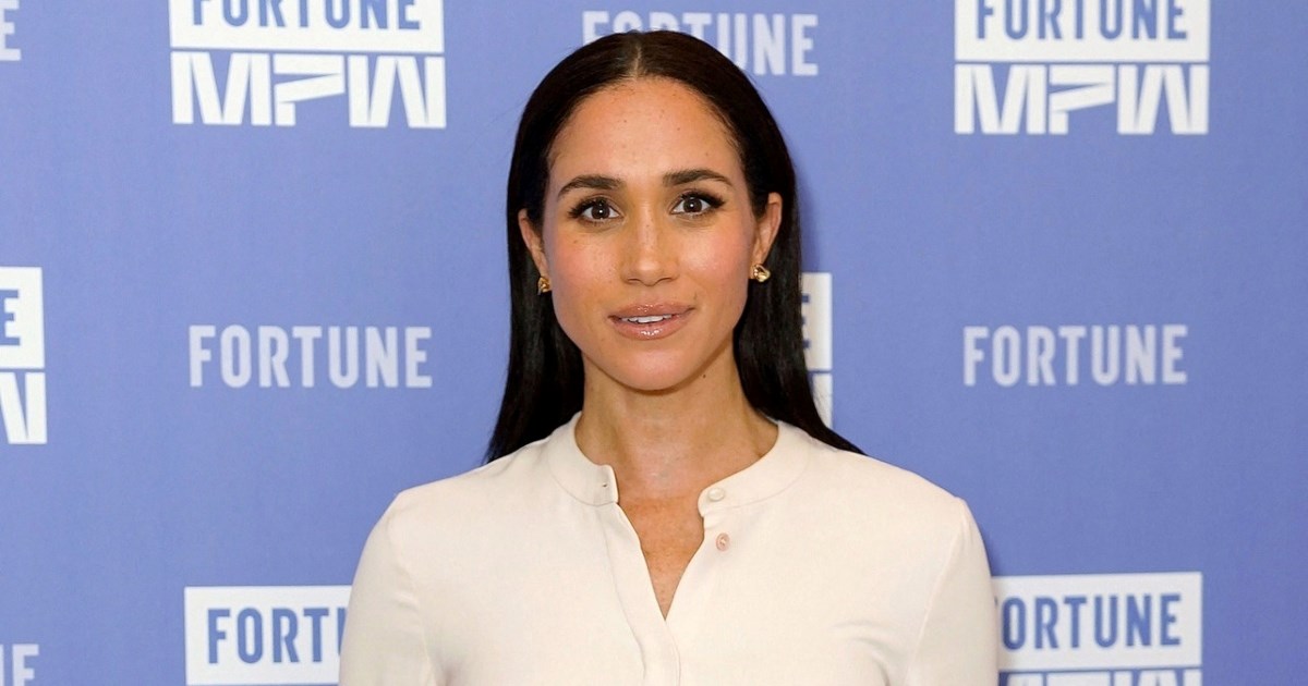 Pencil suknja Meghan Markle savršen je jesenski komad