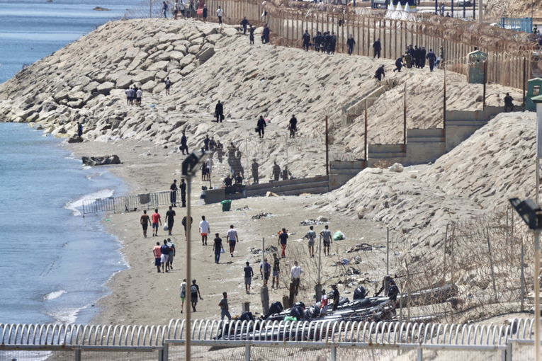 Ceuta počinje pokapati 80 migranata. Identitet većine još nije poznat