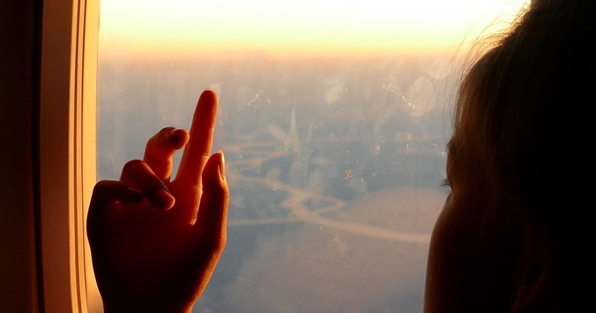 Zrakoplovna kompanija uvela zone bez djece, ljudi su podijeljeni: To je čudno i tužno