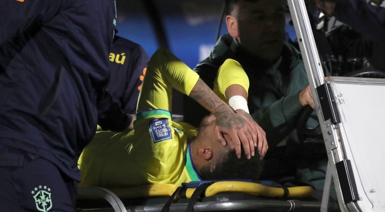 Neymara operirali četiri sata. Poznato je kad će se vratiti nogometu