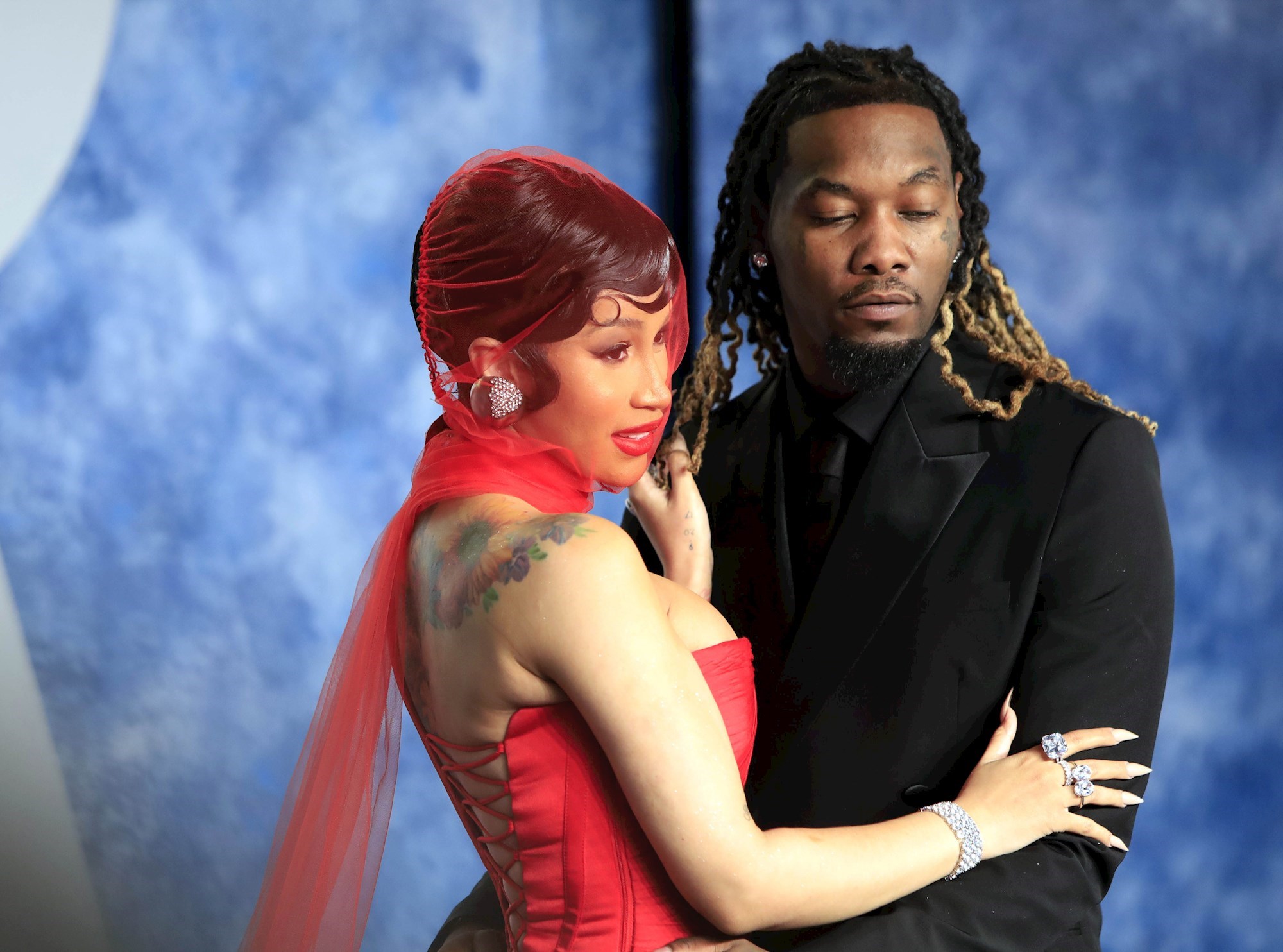 Cardi B: Offset me drži kao taoca, želi moj novac da pristane na razvod