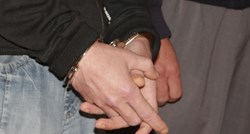 Policija u Umagu htjela uhititi iznuđivača, žena ih pokušala spriječiti