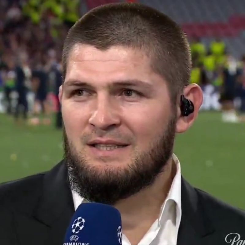 Khabib otkrio za koji klub navija pa pričao o crnogorskoj nogometnoj legendi