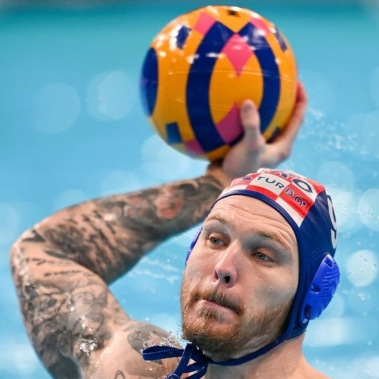 Marinić Kragić: Rino me spasio, držao me za ruku