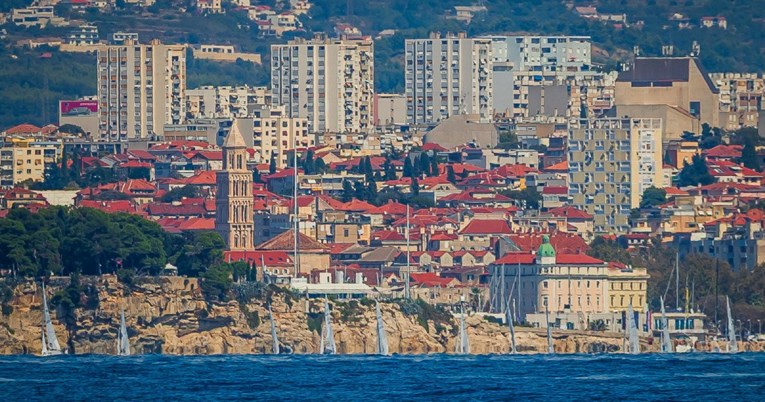 U Splitu će biti postavljeno 15.000 novih svjetiljki javne rasvjete