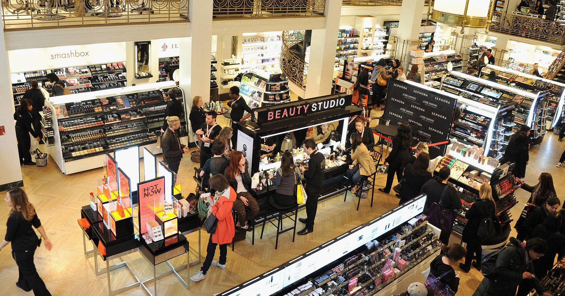 Od male parfumerije do globalnog diva ljepote. Kako je nastala Sephora