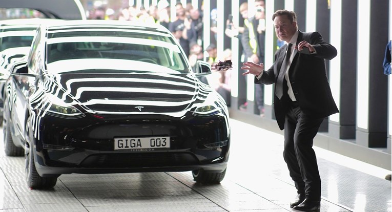 Musk podigao cijenu automobila, Teslin prihod porastao za 81%