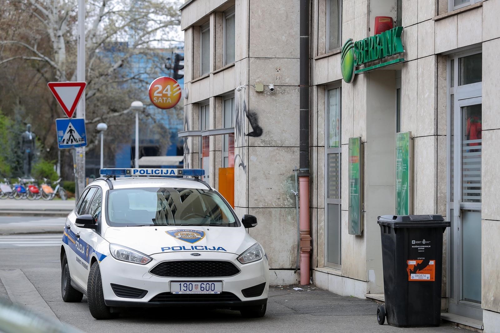 Provala u Zagrebu usred dana, čovjeku ukraden nakit vrijedan desetke tisuća eura