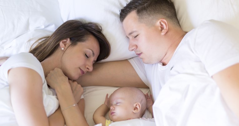 U Japanu je pravilo, kod nas kontroverza: Trebaju li djeca spavati s roditeljima?