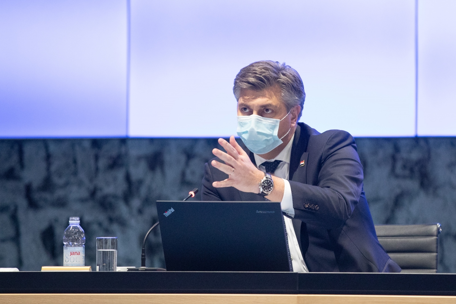 Plenković na sjednici vlade: 11. siječnja stiže 4000 doza Moderninog cjepiva