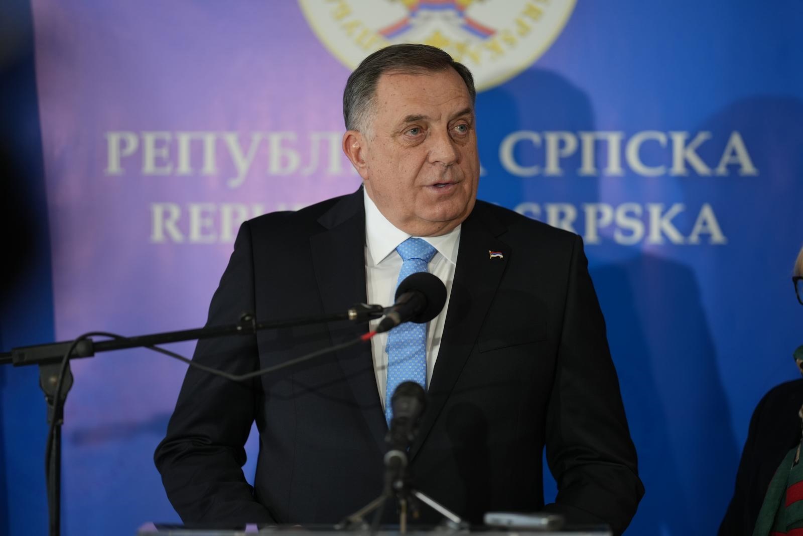 Dodik: EU će se raspasti u roku godinu dana