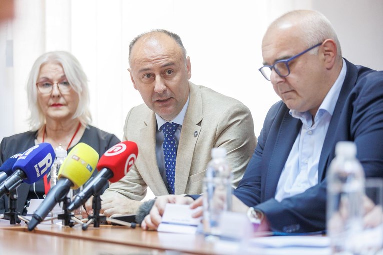 KBC Rijeka prvi u regiji s novom metodom za dugoročno smanjenje apetita