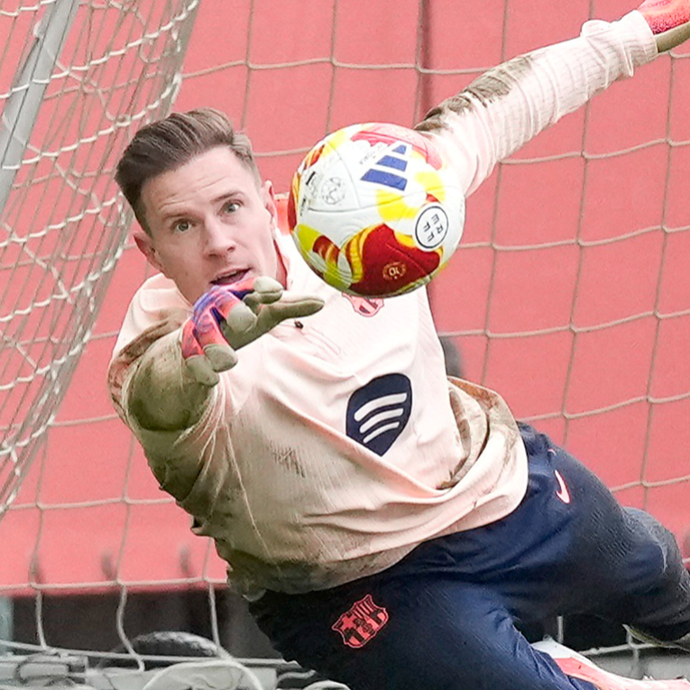 Katalonci: Girona želi Ter Stegena. Situacija je slična Livakovićevoj