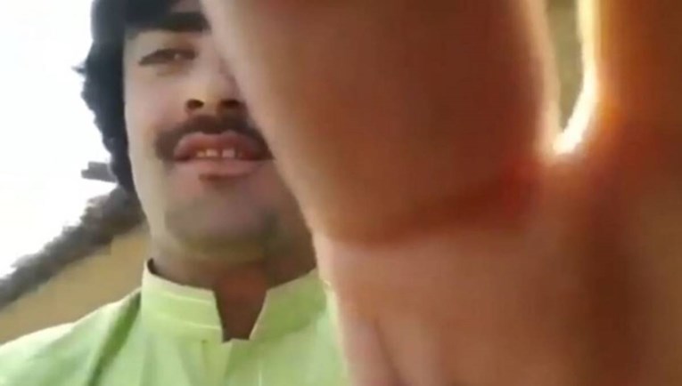 Pakistanac na snimci s dvije ubijene tinejdžerice optužen zbog snimanja videa