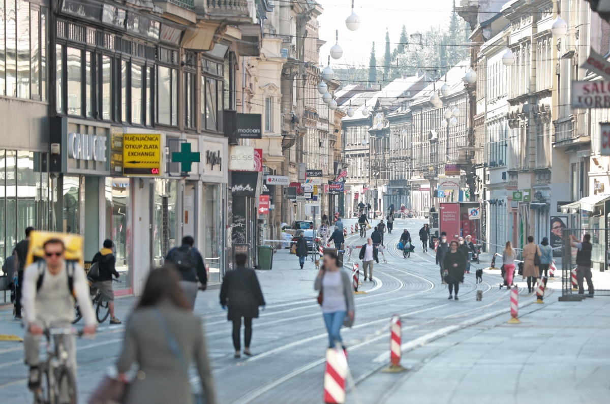 Zabrinjavajuće? Ovako je jučer izgledao centar Zagreba