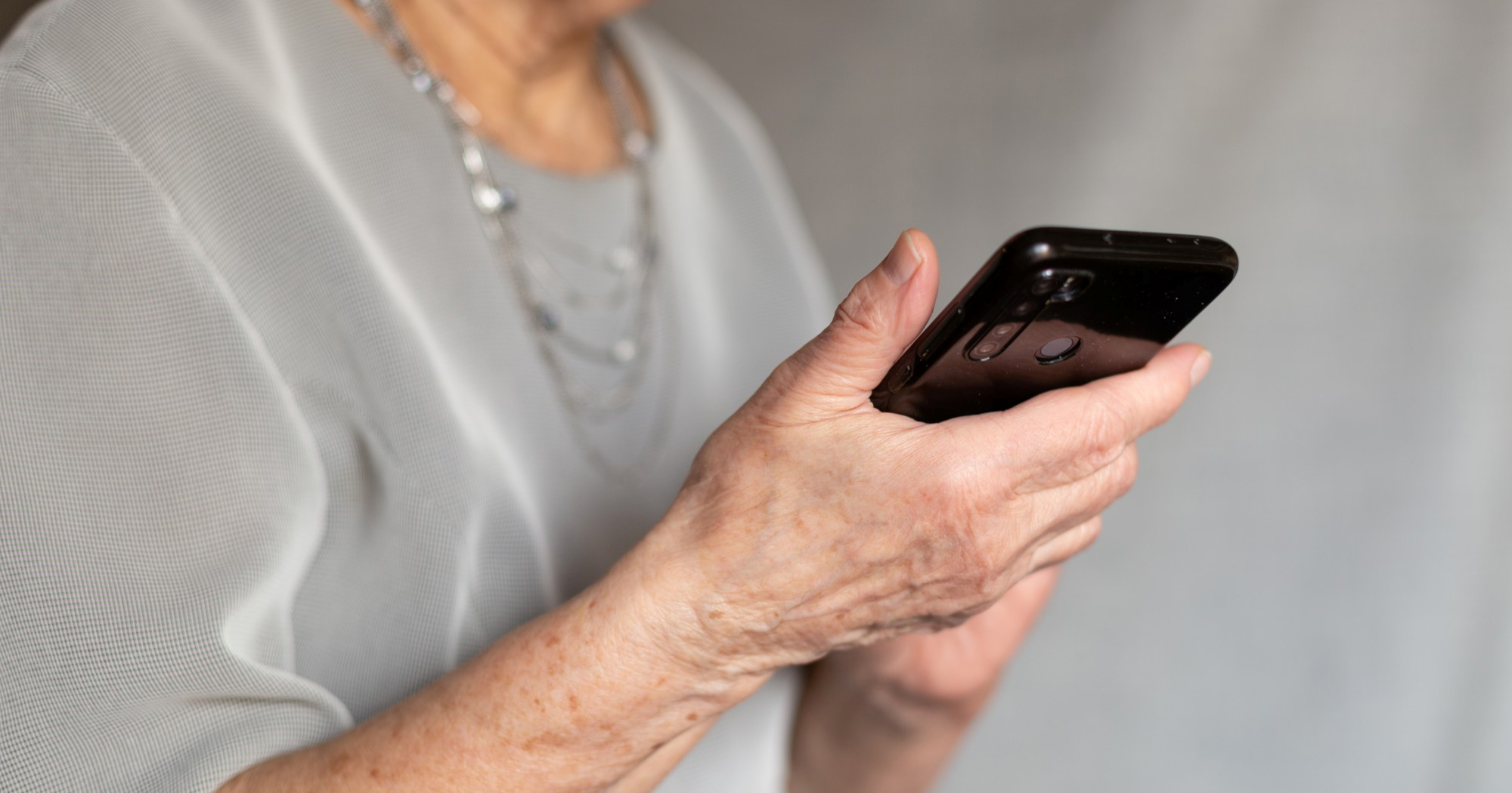 Osječanka (73) instalirala aplikacije na mobitel i ostala bez 60 tisuća eura