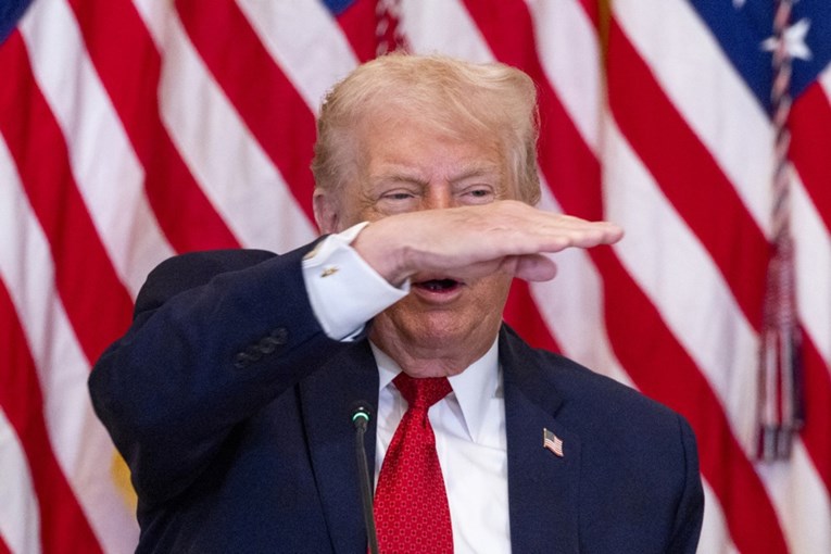 Trumpov rejting u velikom padu. Čak 71% Amerikanaca smatra da je zemlja izvan kontrole