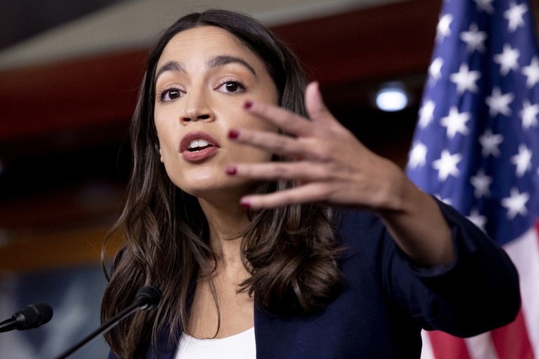 AOC odgovorila na kritike nakon zamrzavanja jajnih stanica
