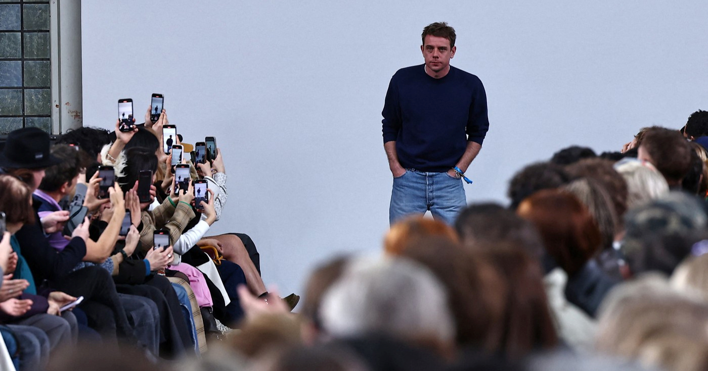 Modni genijalac koji je "redefinirao mušku modu" uglavnom nosi traperice i majicu