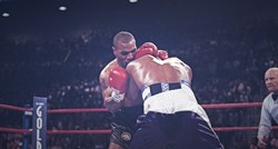 Bivši boksački prvak: Udario sam Tysona tri puta, on me ugrizao za nogu