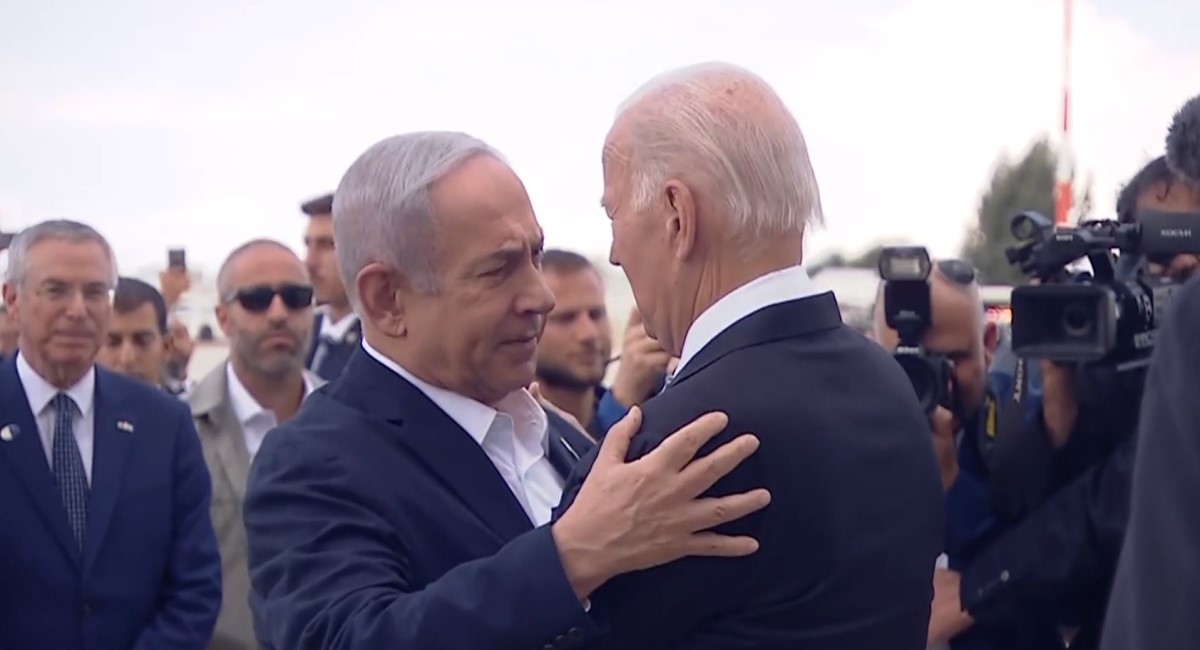 VIDEO Biden sletio u Izrael, zagrlio Netanyahua