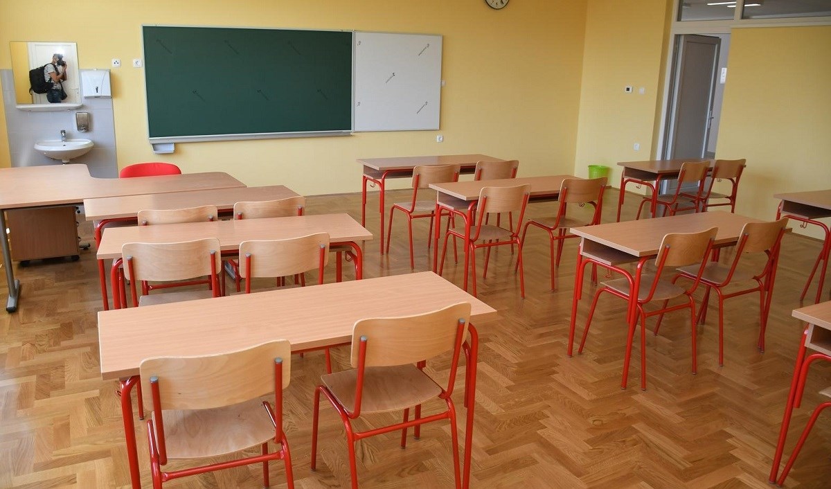 Pedagoginja: Zašto bi učitelji bili prisiljeni nadoknađivati sate zbog utakmice?