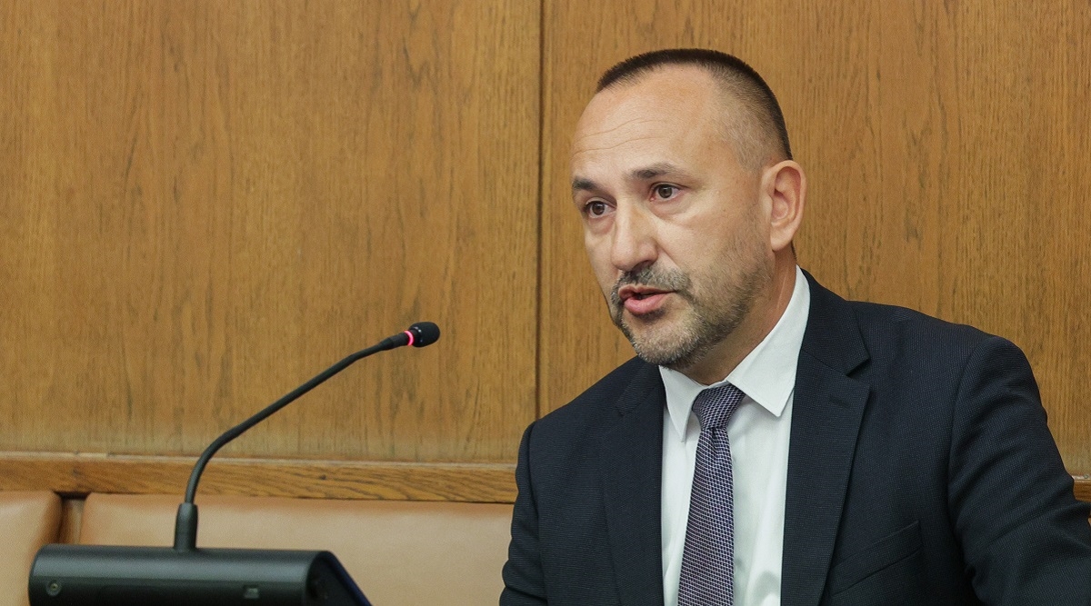 Zekanović: Vanđelić je gasio sisačku rafineriju, a sada govori da je to loše