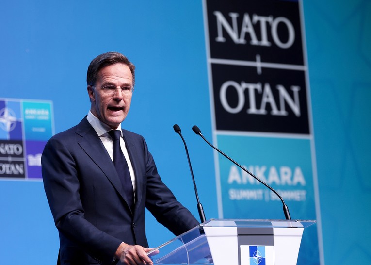 Šef NATO-a nakon ruskog napada: Putin nas neće spriječiti da pomažemo Ukrajini