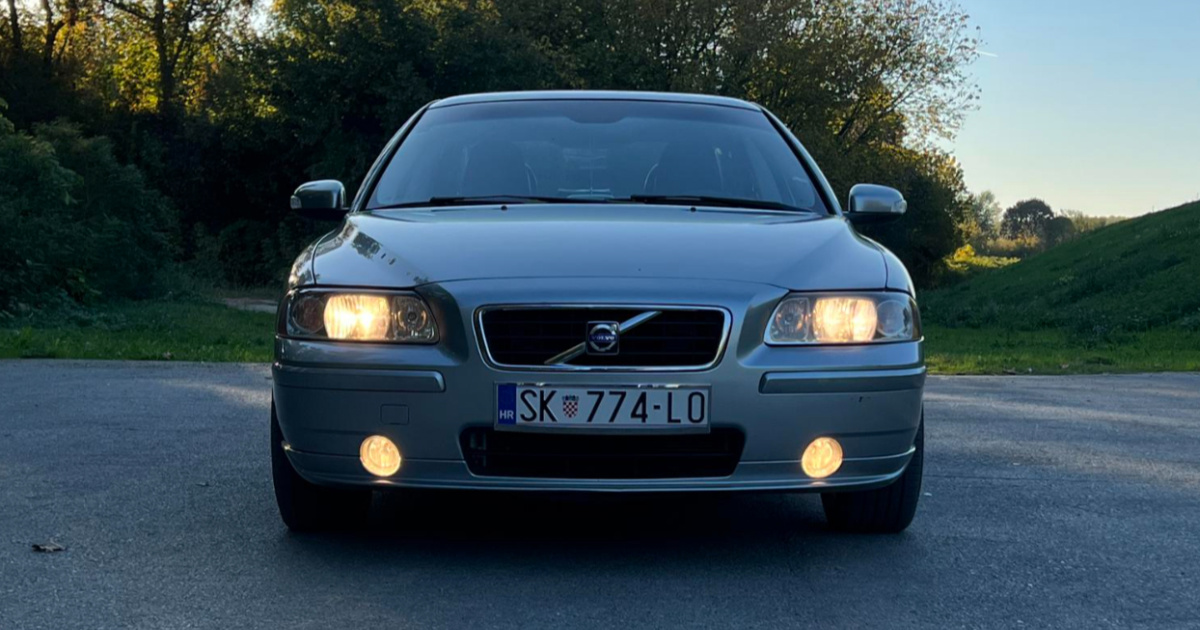 Najbolji auto oglasi: Volvo S60 za 5000 €, Fiesta s grijanjem sjedala i obiteljski C4