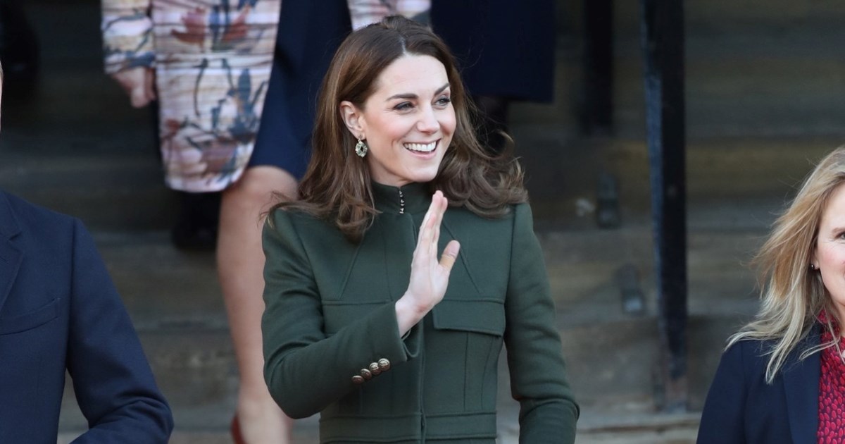 Omiljena torba Kate Middleton na velikom sniženju za Black Friday