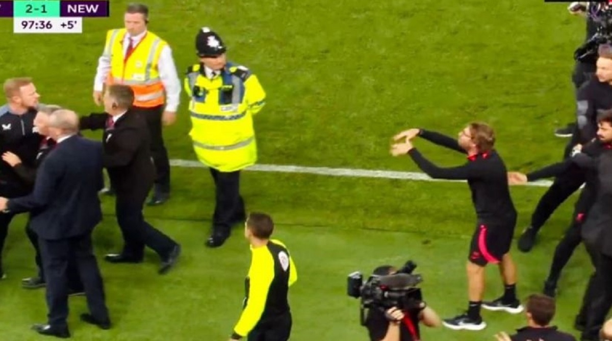 Klopp je gol slavio tako da je morala intervenirati policija
