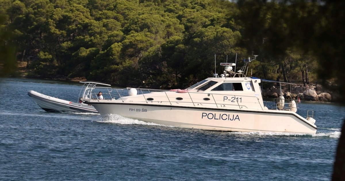 Splitska policija u tjedan dana kaznila 17 osoba, glisirale su preblizu obale