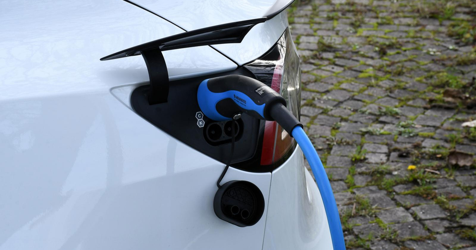 Električni auti sve popularniji u EU, prodaja jako porasla