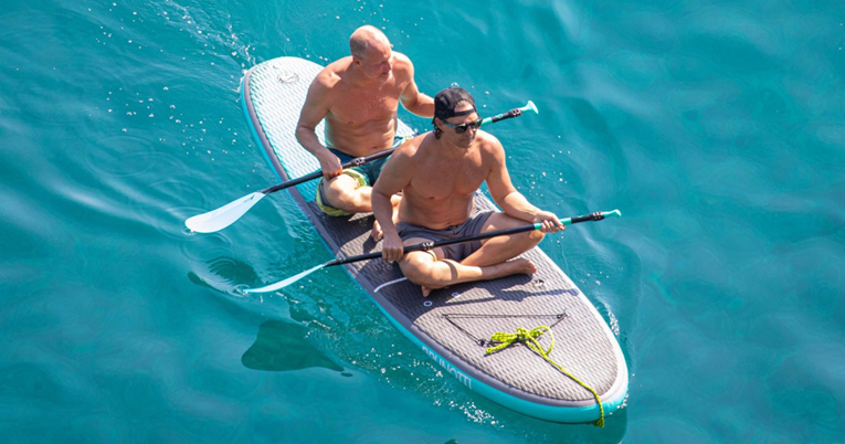 Woody Harrelson i Matthew McConaughey snimljeni kako veslaju kod Dubrovnika