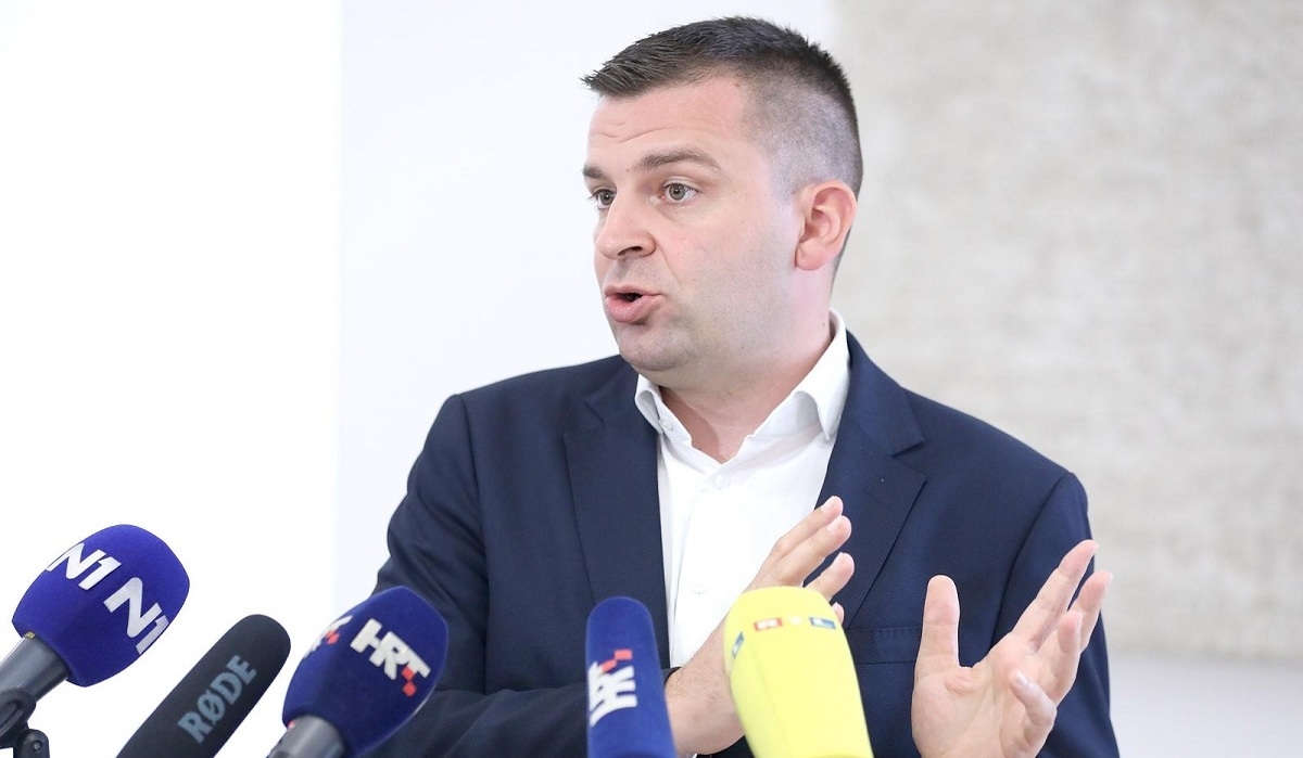 Hrebak predstavio mjere pomoći bjelovarskim ugostiteljima vrijedne 7 milijuna kuna