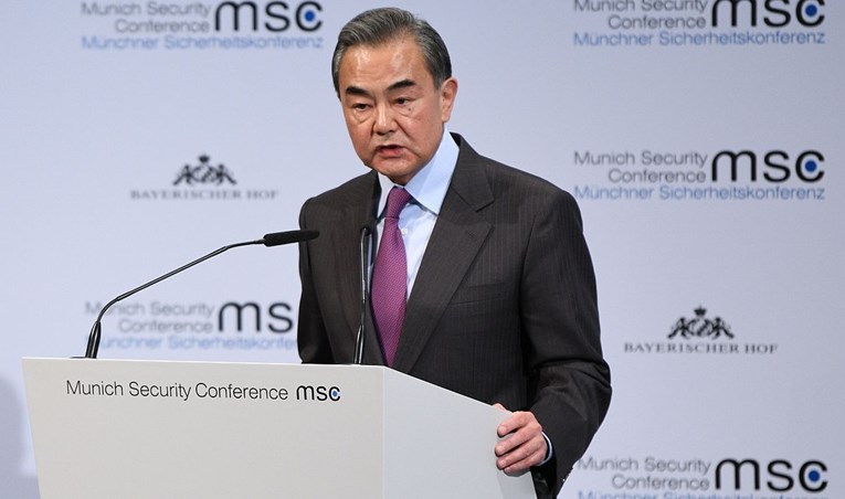 Kineski ministar prozvao SAD za laži o Huaweiju