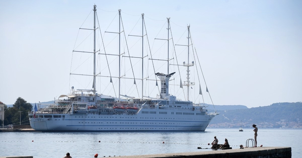 FOTO Najveći i najluksuzniji jedrenjak na svijetu uplovio u zadarsku luku