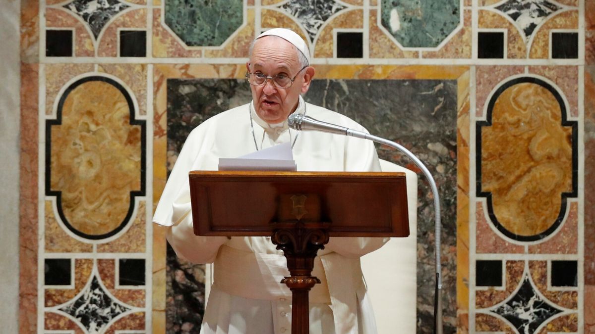Papa nakon Salvinijevog slučaja: Ne zatvarajte luke migrantima