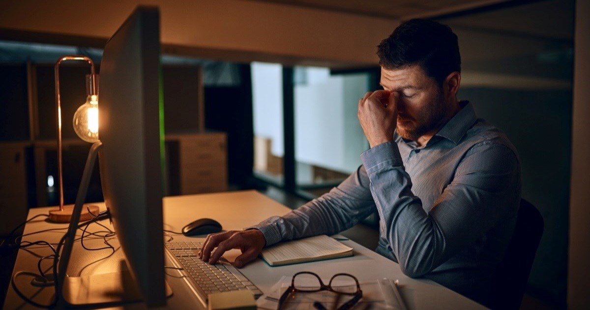 Često radite prekovremeno? To značajno mijenja vaš mozak, kaže nova studija