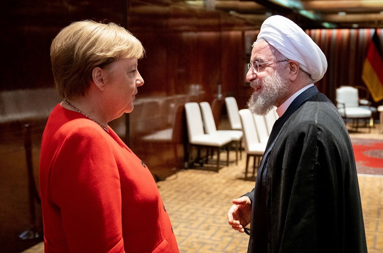 Merkel pričala s Rohanijem i Trumpom, pozdravlja moguće pregovore SAD-a i Irana