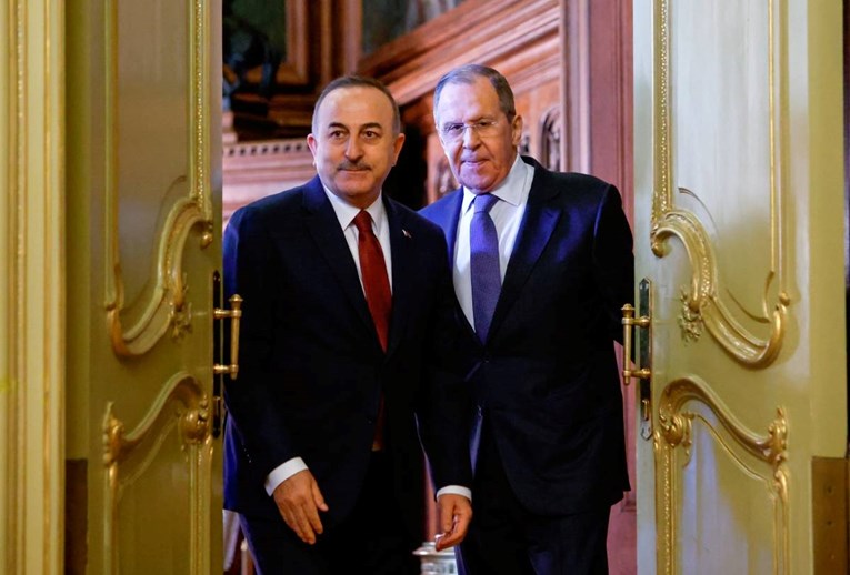 Turski ministar: Rusija i Ukrajina bliže dogovoru
