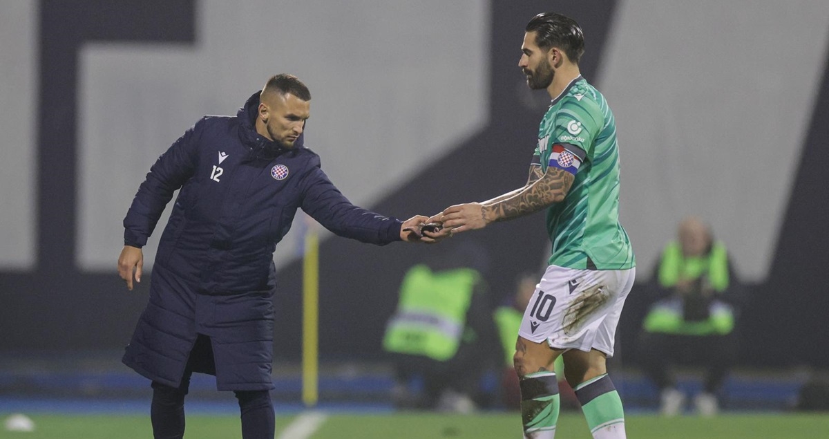 Livaja započeo derbi bez kostobrana. Sudac mu naredio da ih stavi